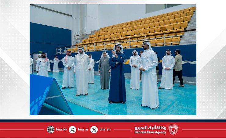 سموه اطلع على مركز العمليات.. خالد بن حمد يتفقد جاهزية مدينة عيسى الرياضية استعدادا لدورة الألعاب الآسيوية للشباب